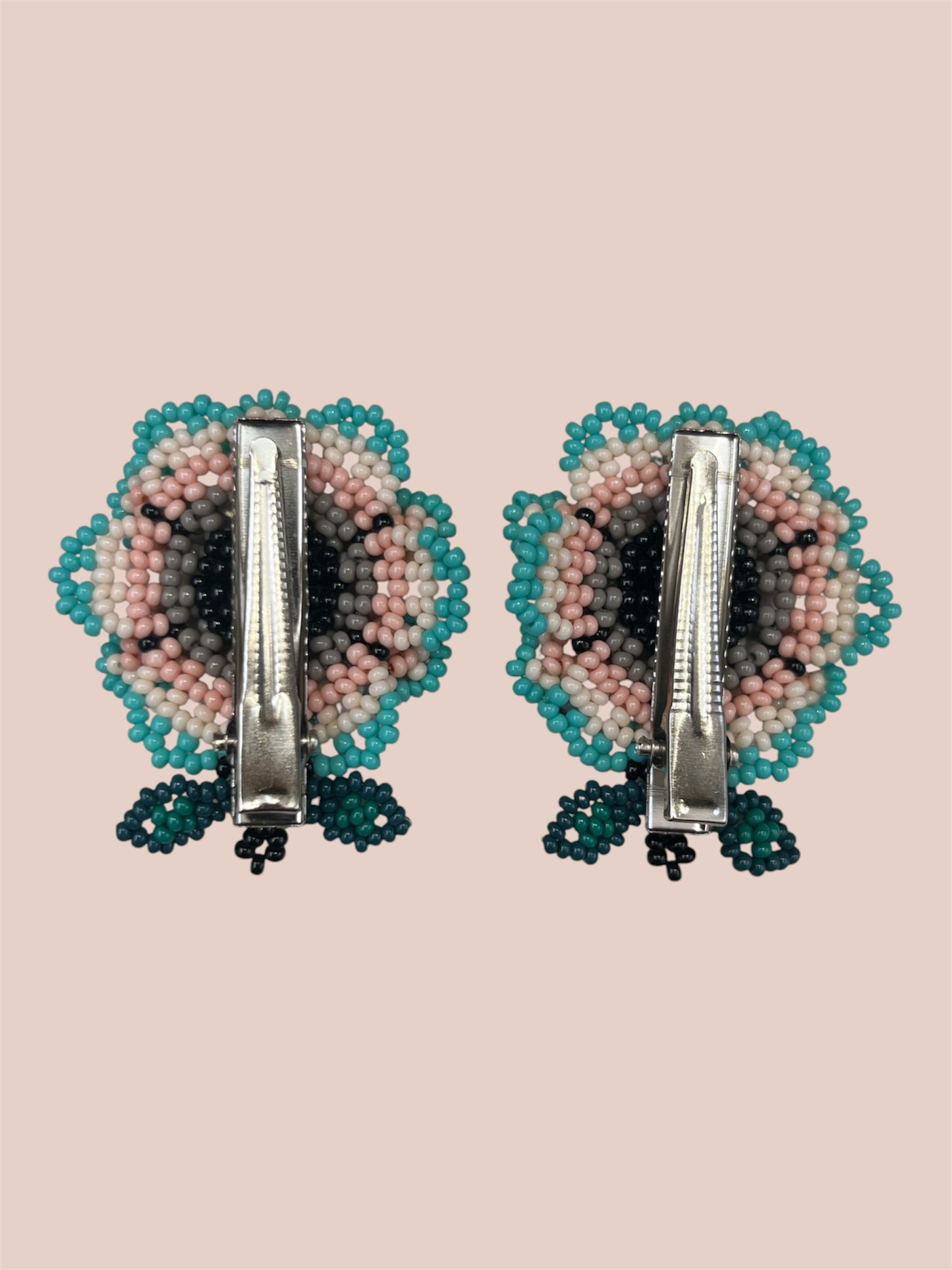 Floral hairclips