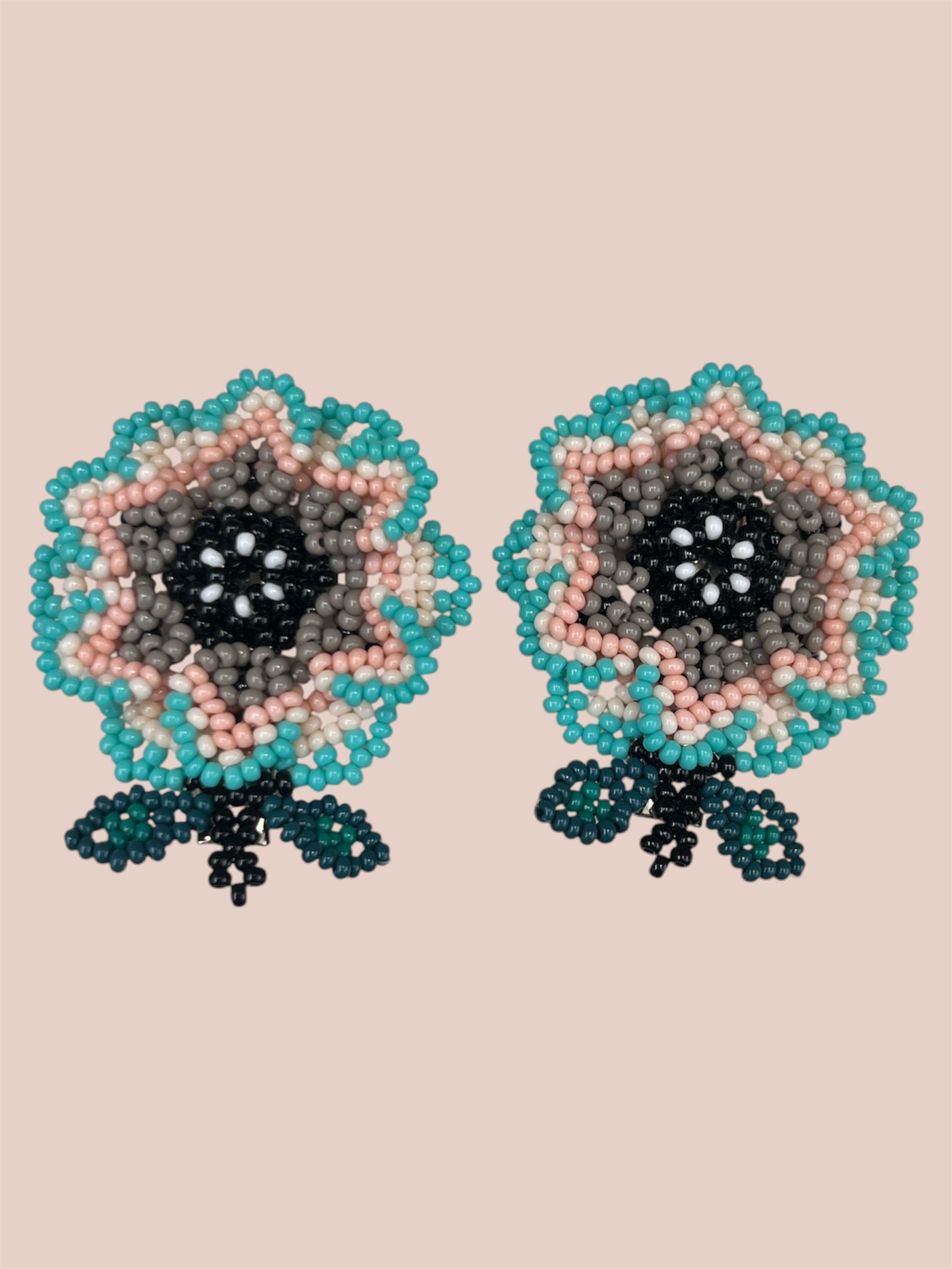 Floral hairclips