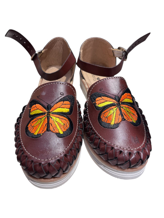 Huaraches Artesanales – Handcrafted Leather Sandals with Unique Designs